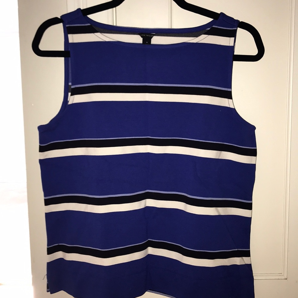 **NWT** Ann Taylor Navy Black & White Blouse